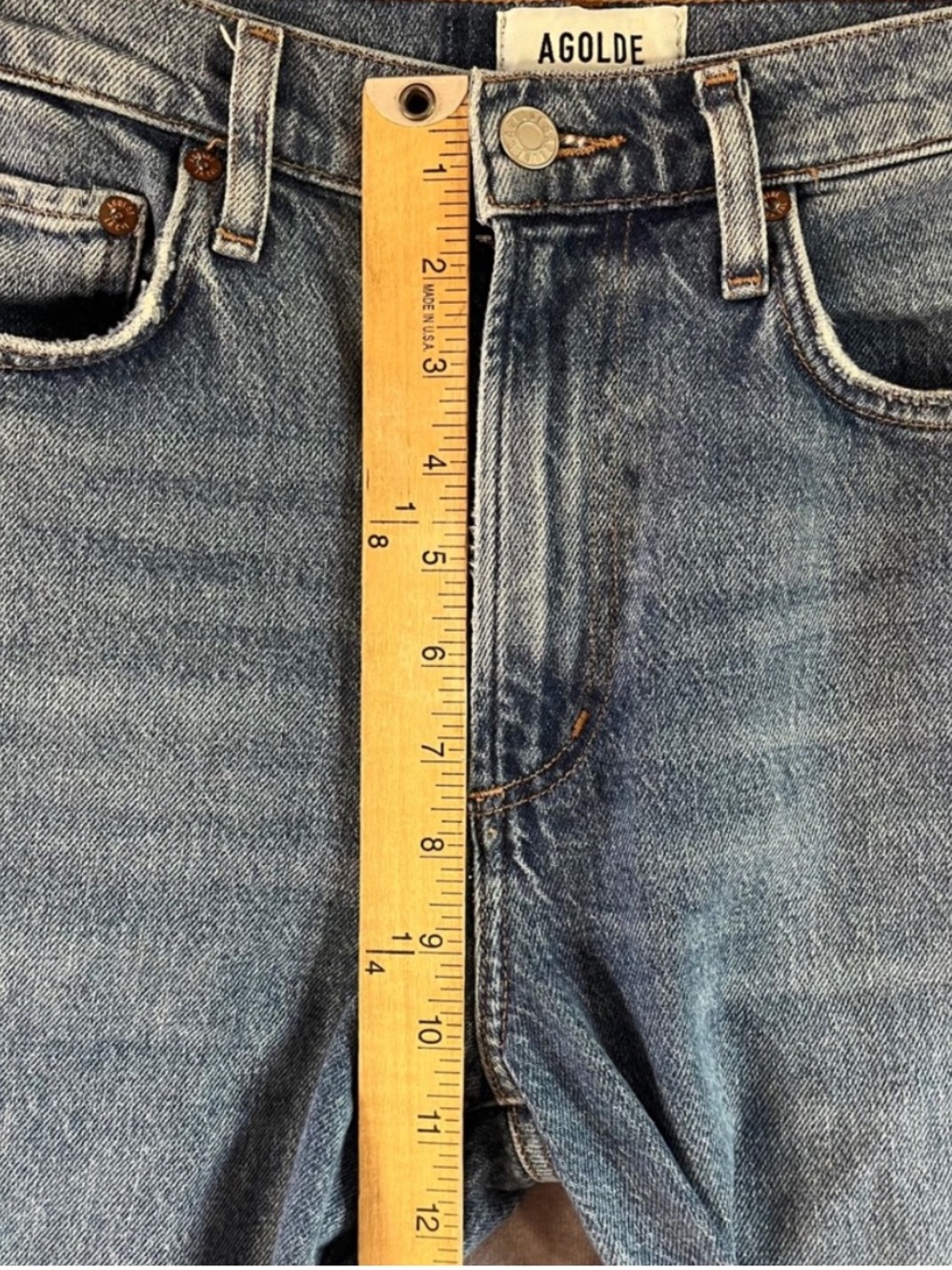 Agolde Harper Straight Leg Jeans in Medium Blue Wash - Picture 6 of 8